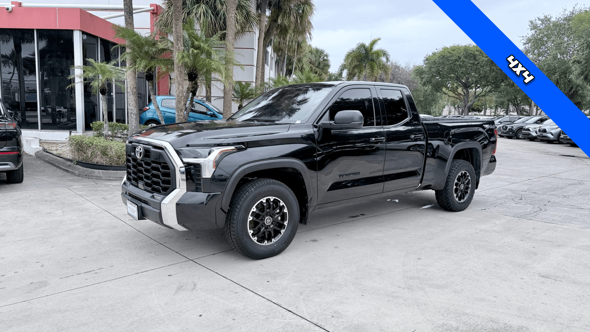 2024 TOYOTA TUNDRA 4WD