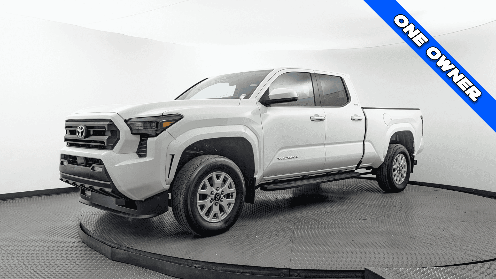 2024 TOYOTA TACOMA 2WD