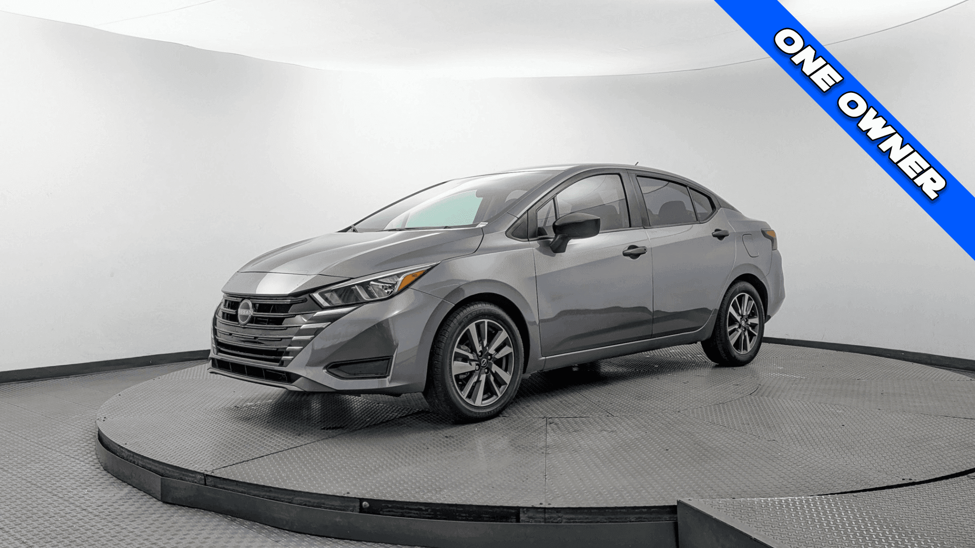 2024 NISSAN VERSA