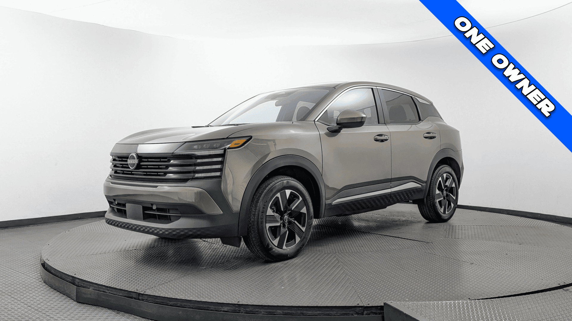 2025 NISSAN KICKS