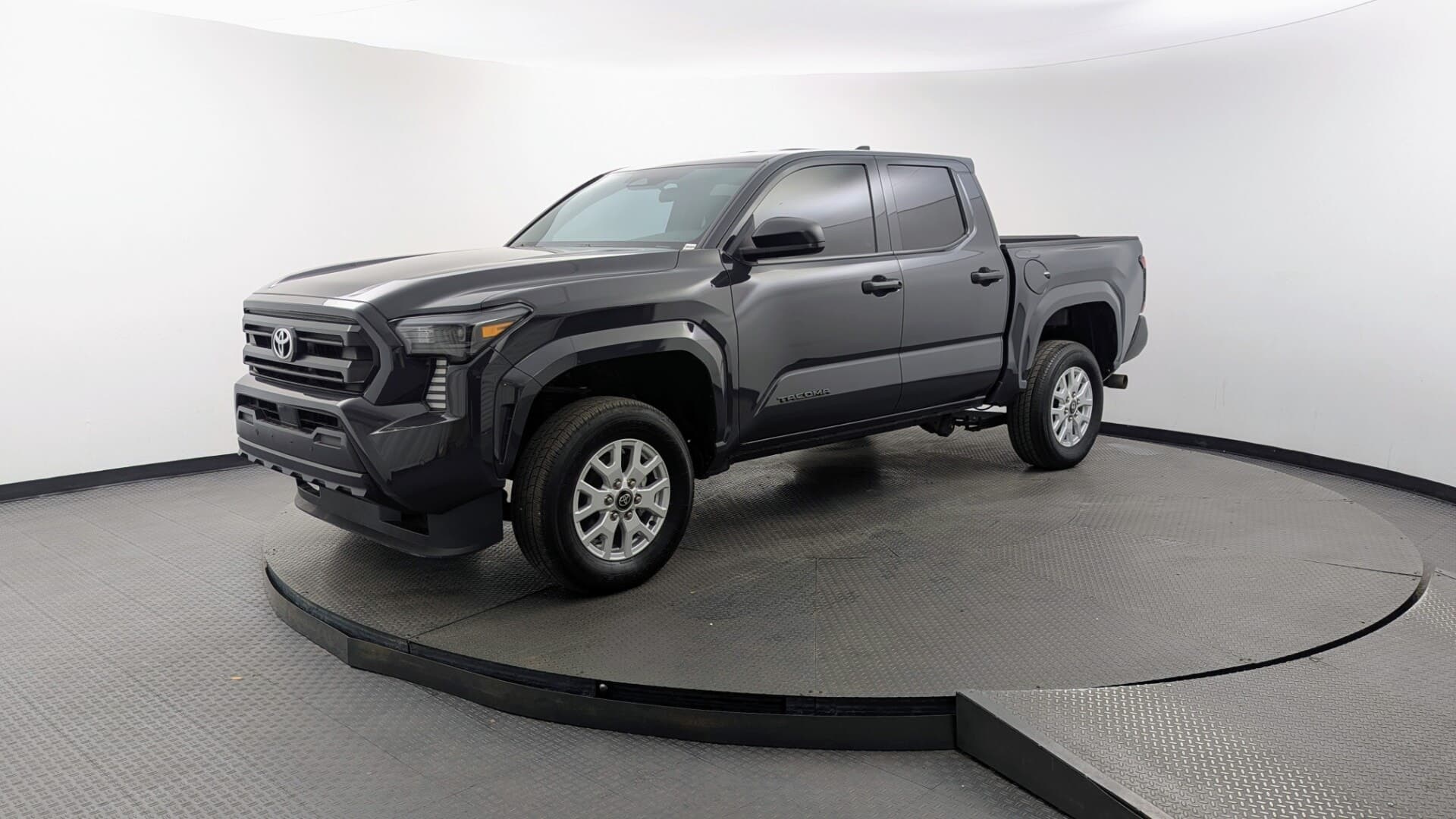 2025 TOYOTA TACOMA 2WD