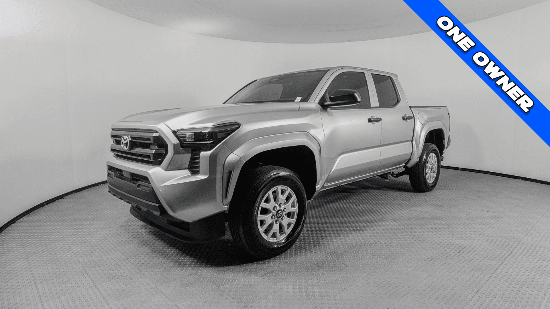 2025 TOYOTA TACOMA 2WD SR photo 1