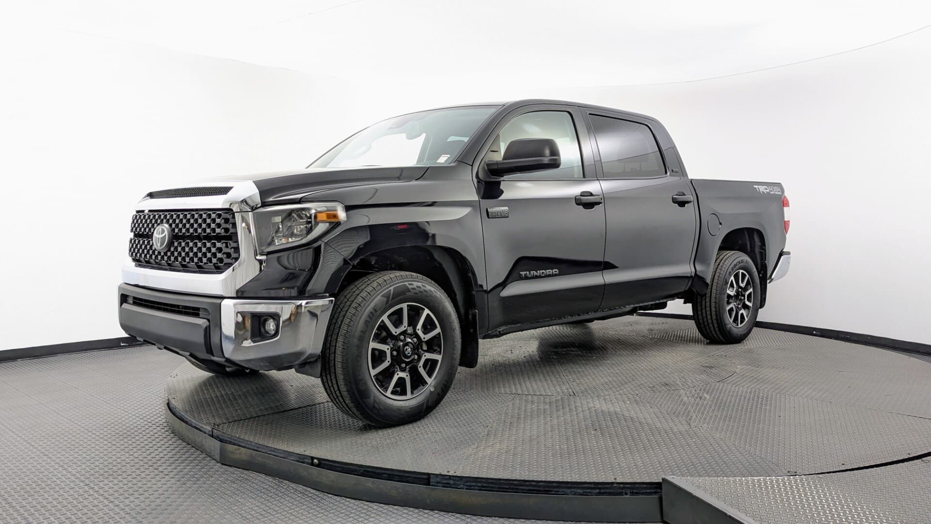 2020 TOYOTA TUNDRA 4WD SR5 photo 1