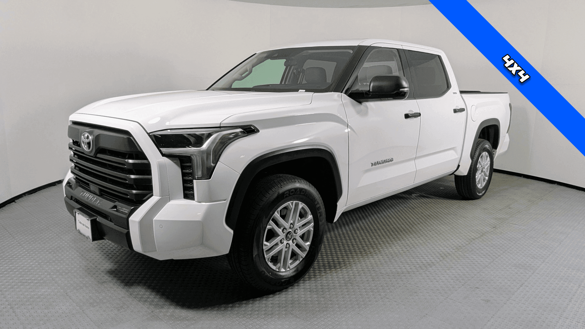 2023 TOYOTA TUNDRA 4WD SR5 photo 1