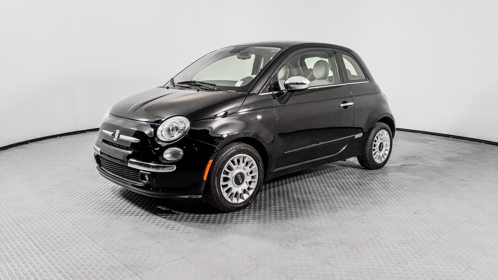 2015 FIAT 500 LOUNGE photo 1