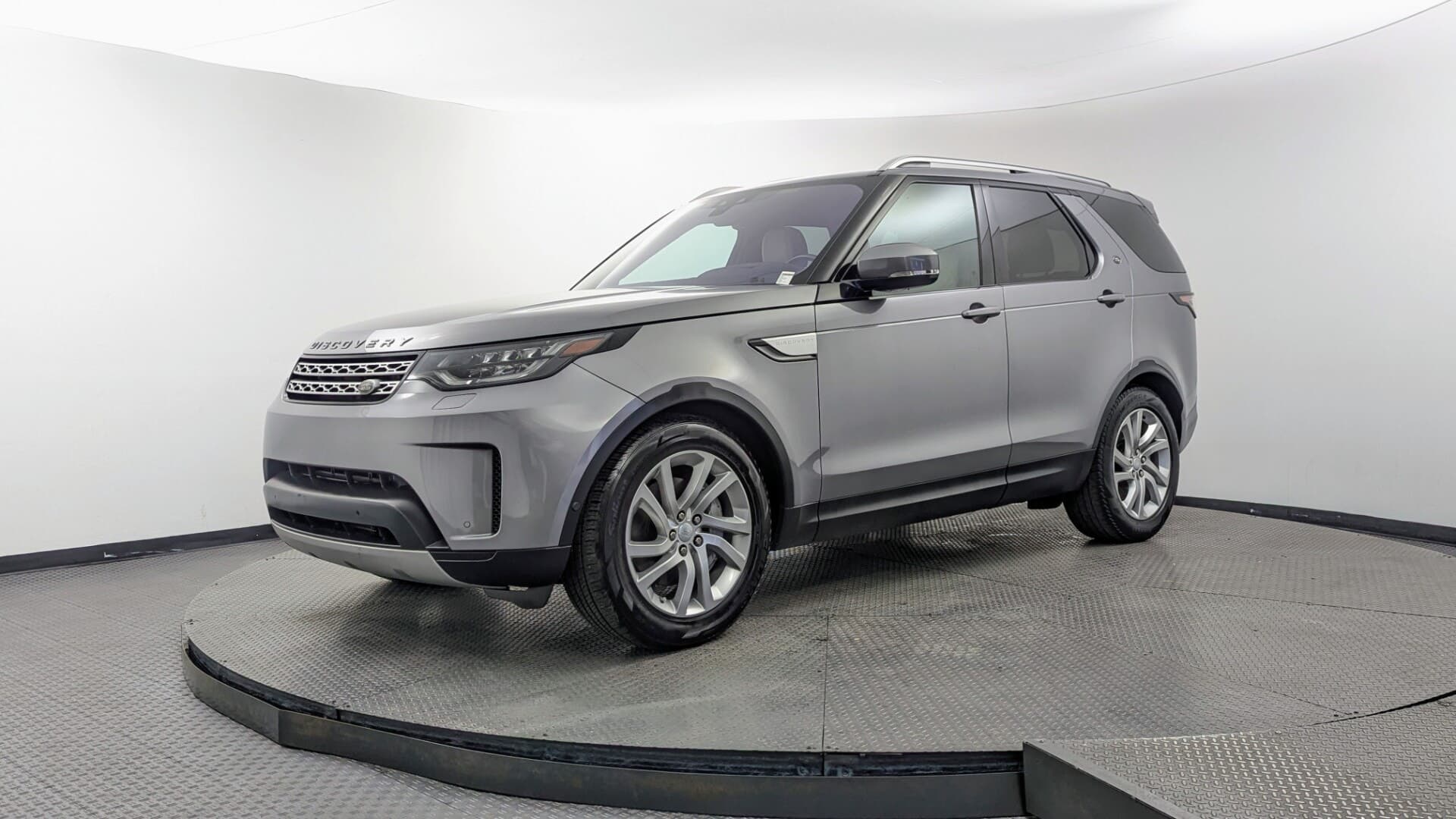 2020 LAND ROVER DISCOVERY