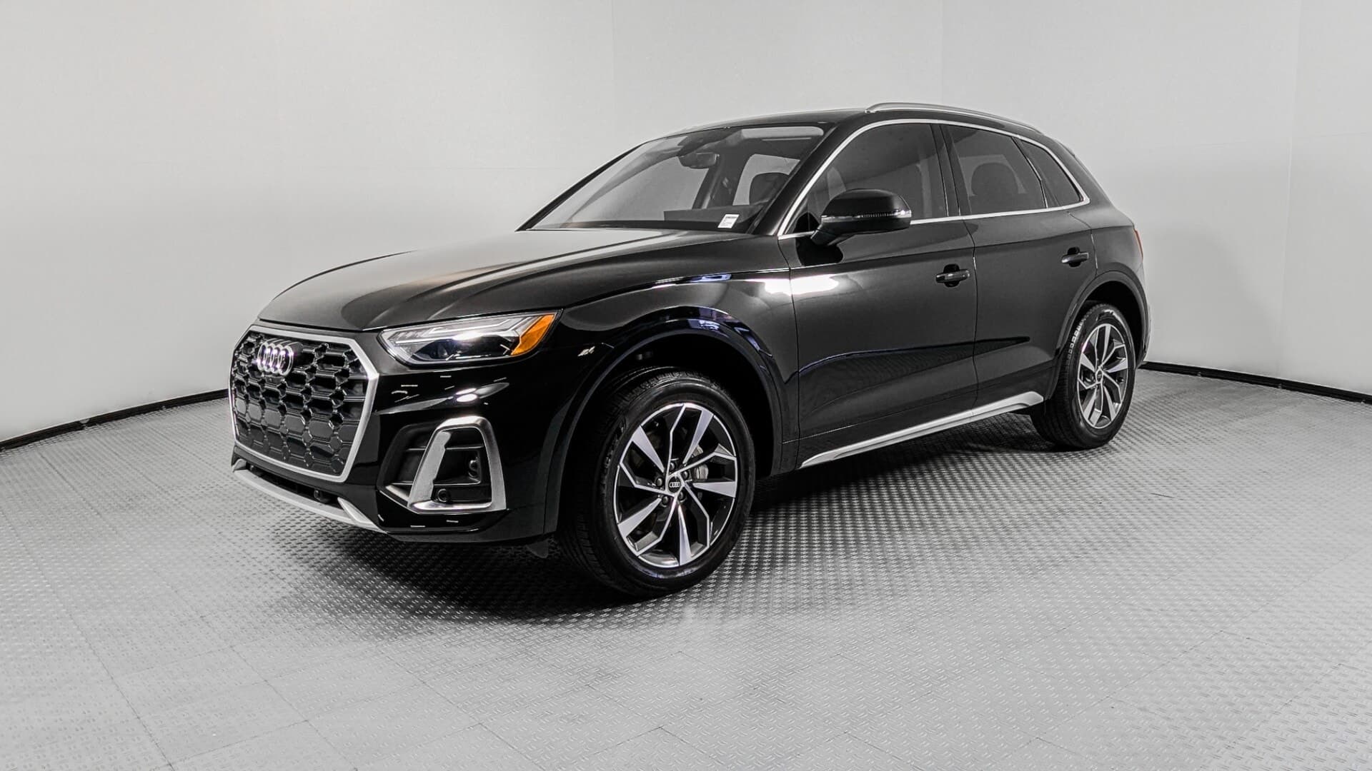 2023 AUDI Q5 S LINE PREMIUM PLUS photo 1