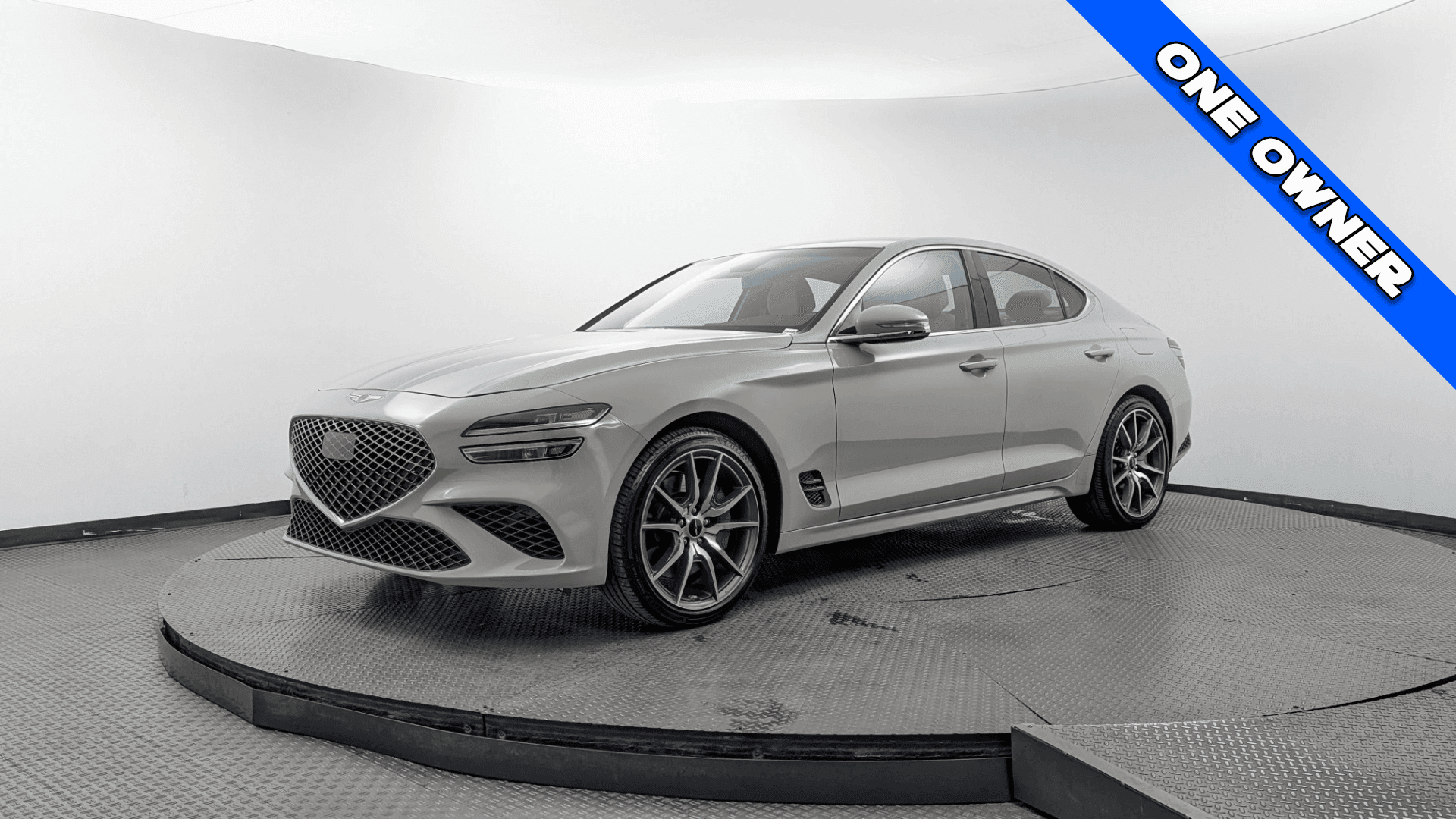 2025 GENESIS G70
