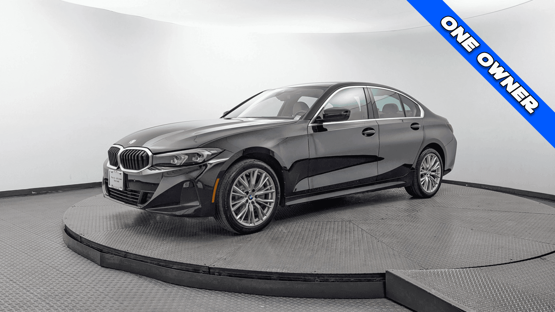 2024 BMW 3 SERIES 330I XDRIVE photo 1