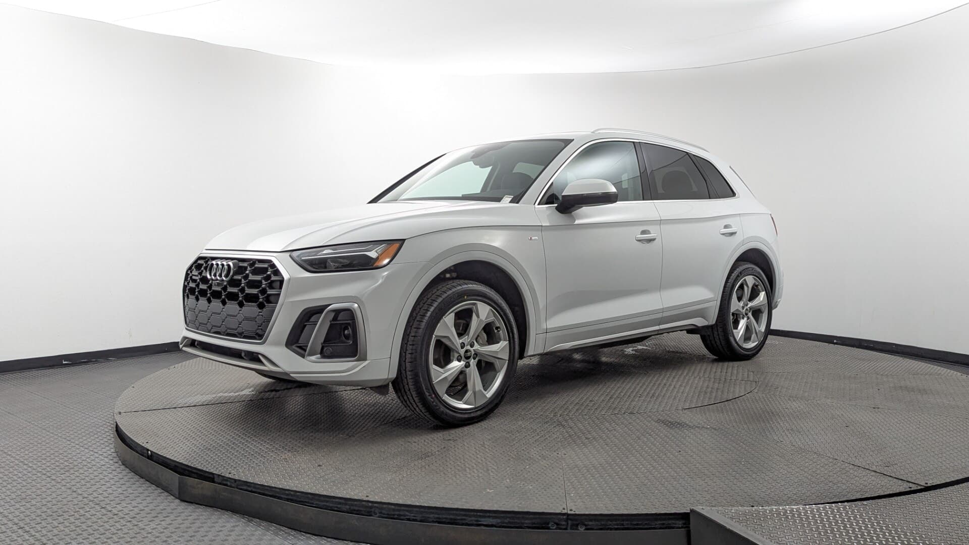2023 AUDI Q5 S LINE PREMIUM PLUS photo 1