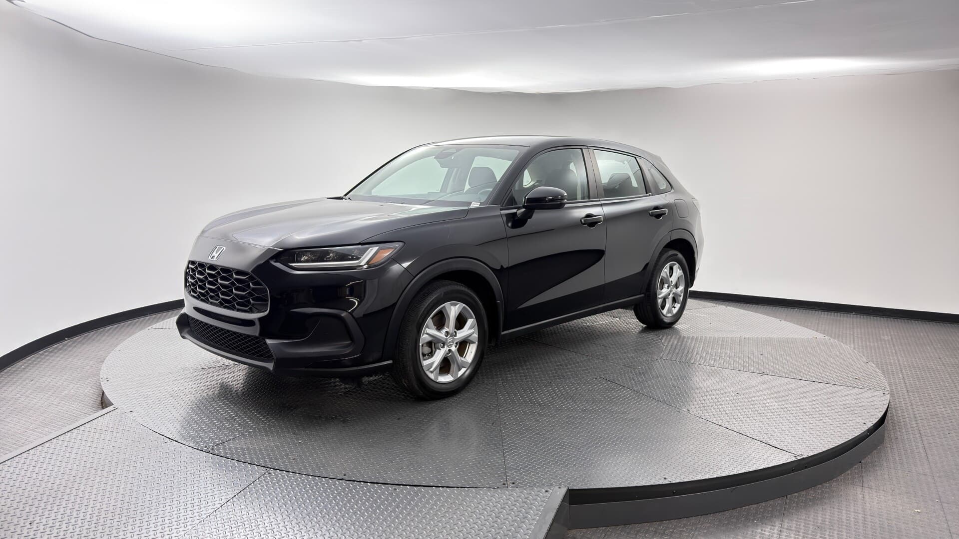 2024 HONDA HR-V LX photo 1