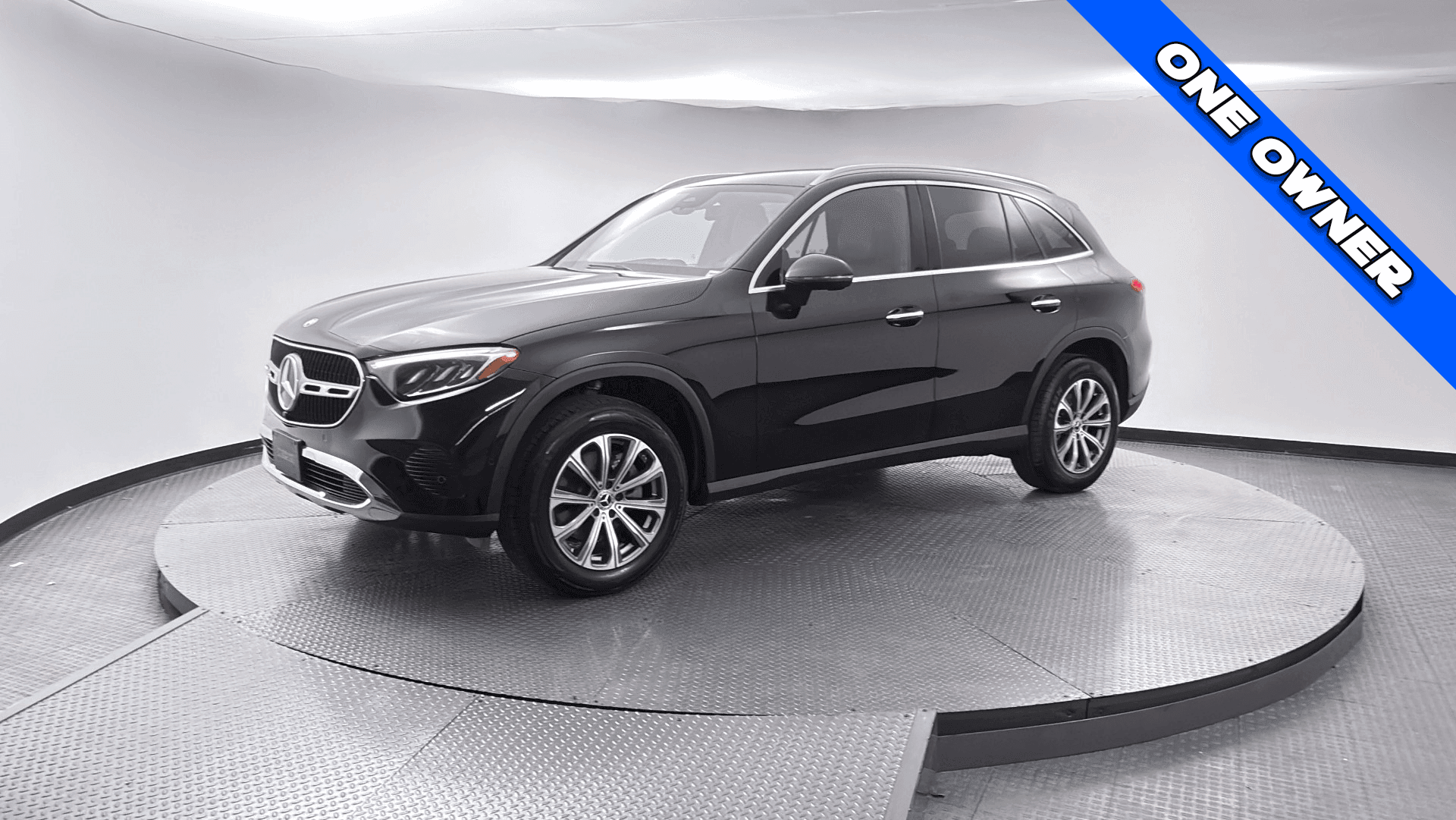 2024 MERCEDES-BENZ GLC