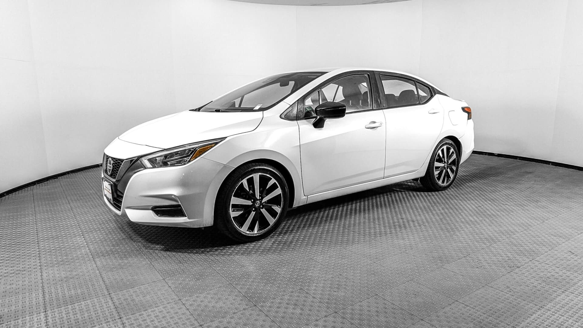 2022 NISSAN VERSA