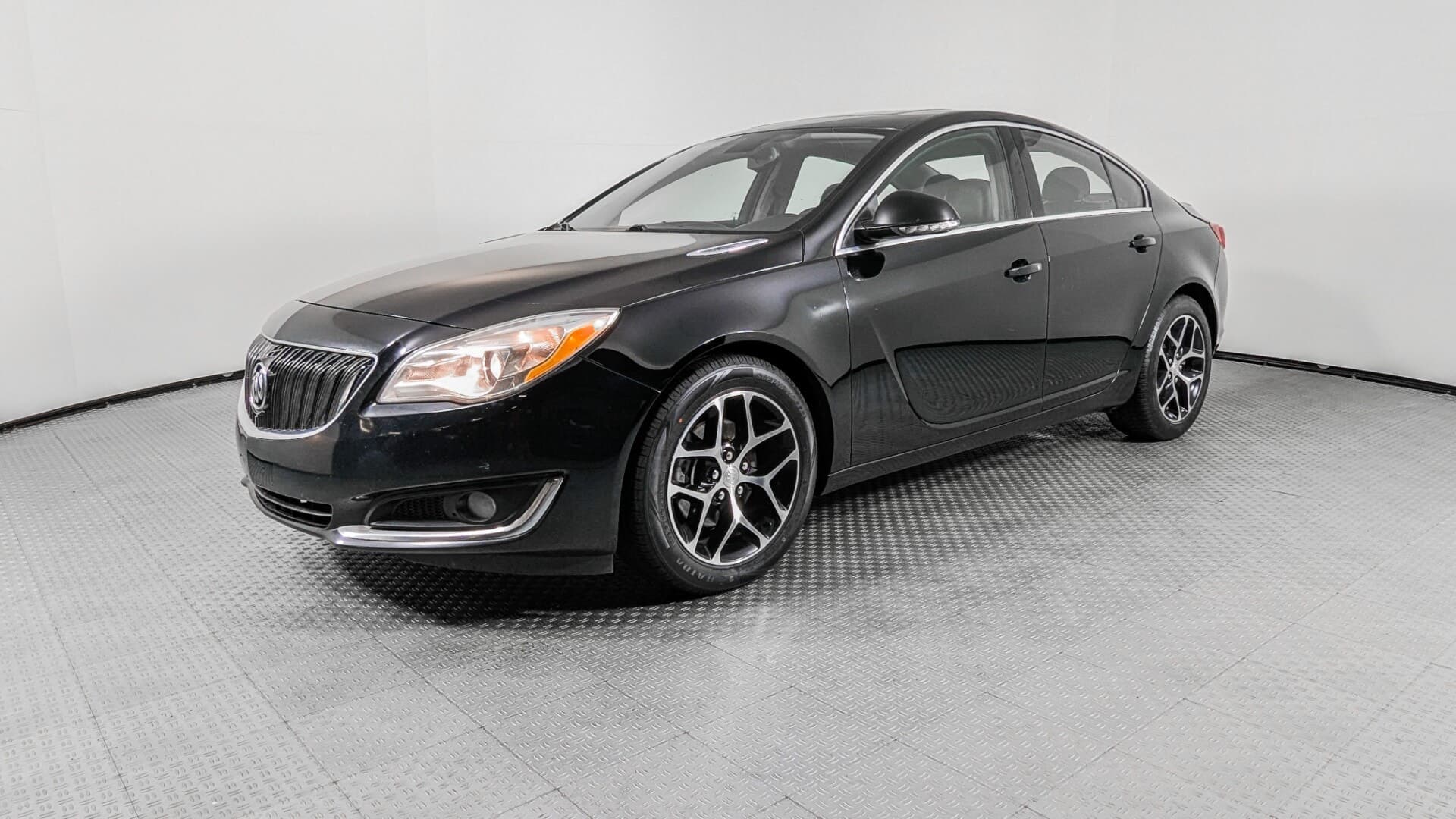 2017 BUICK REGAL