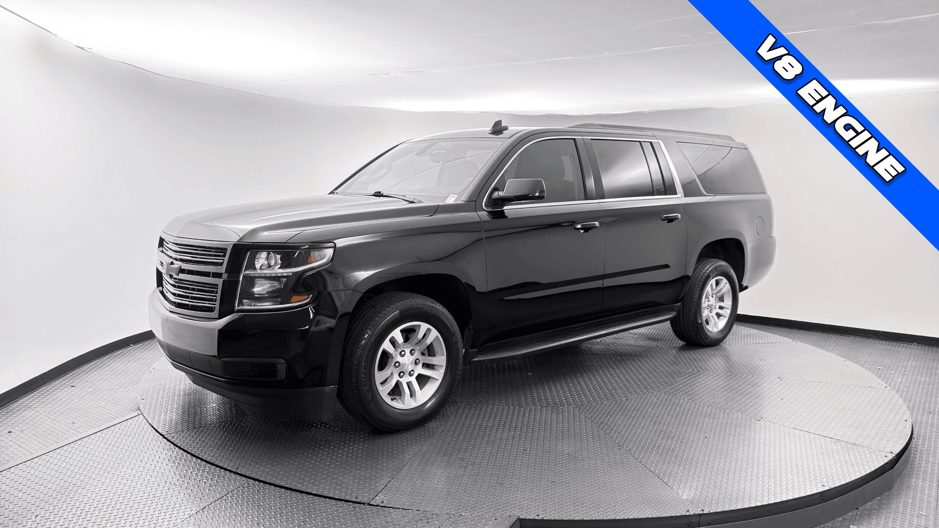 2018 CHEVROLET SUBURBAN LS photo 1