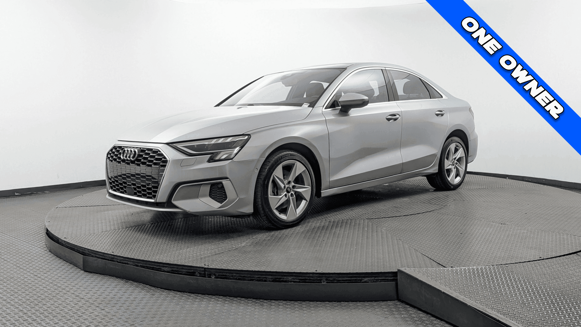 2024 AUDI A3 PREMIUM photo 1