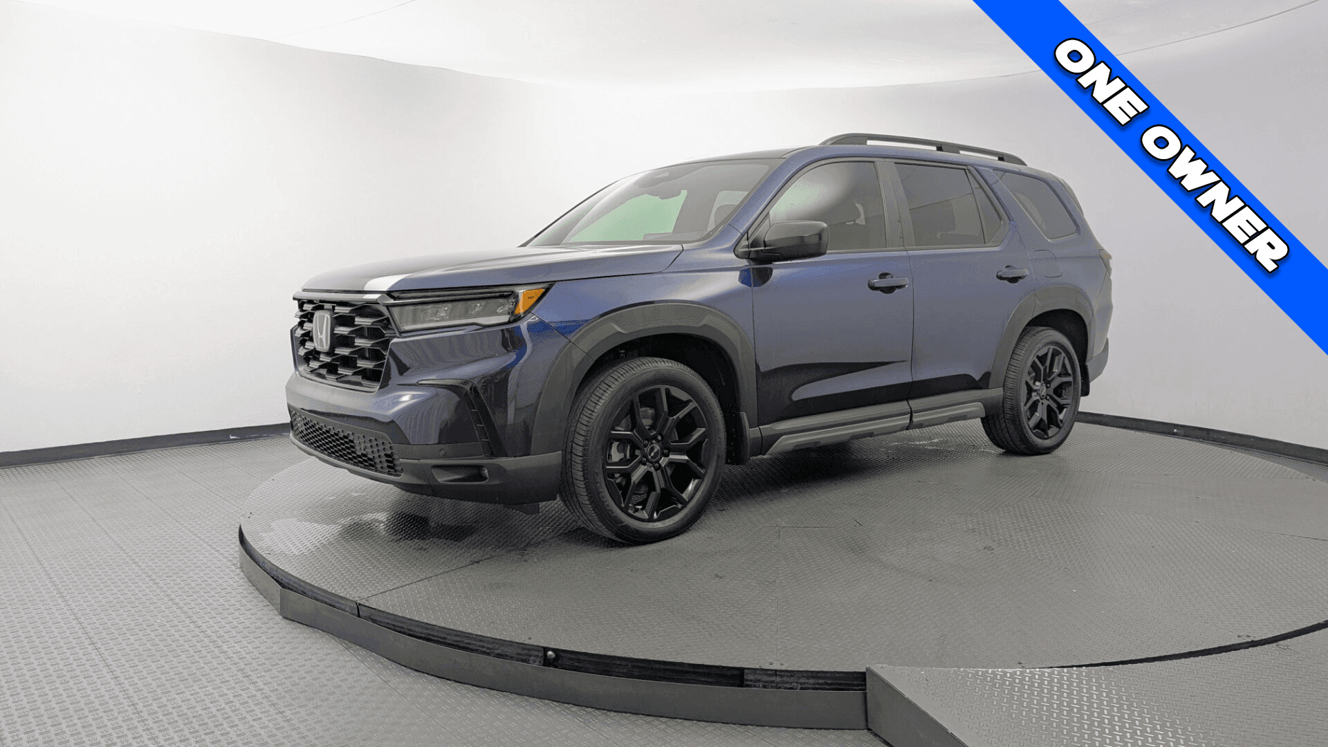 2025 HONDA PILOT SPORT photo 1