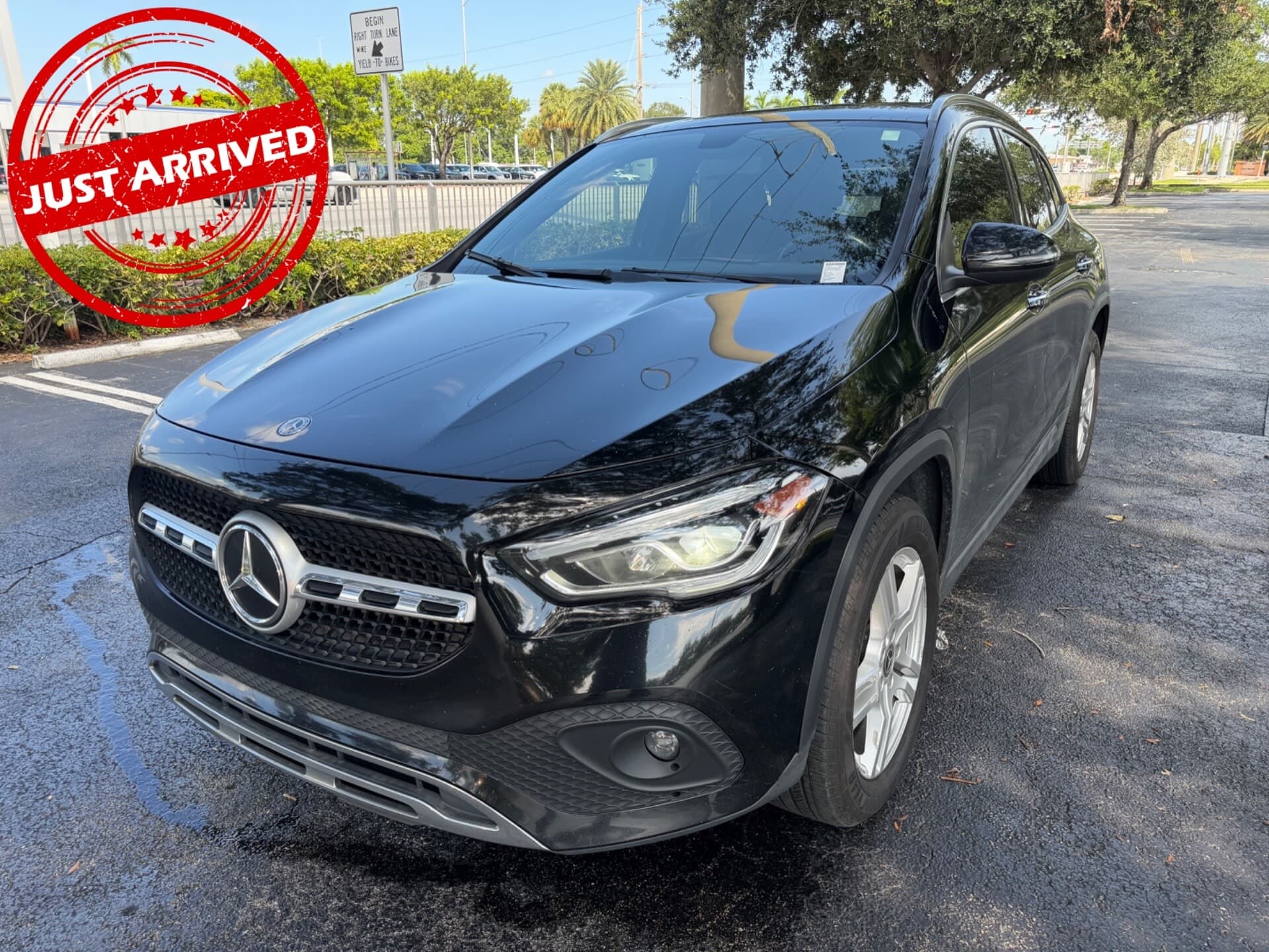 2021 MERCEDES-BENZ GLA