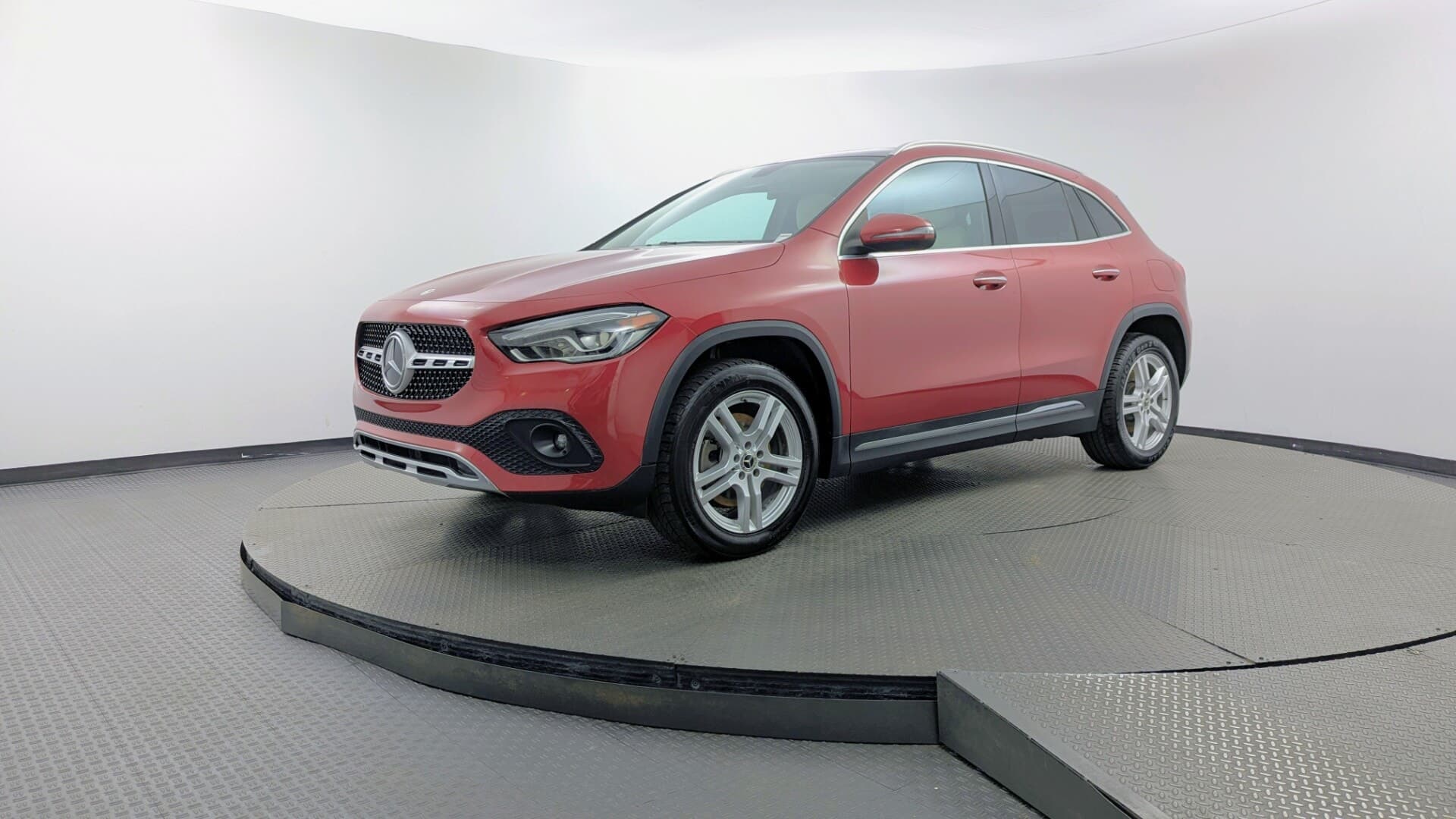 2021 MERCEDES-BENZ GLA